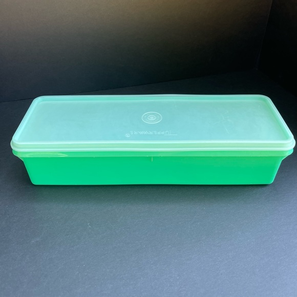 Tupperware Kitchen Tupperware Celery Keeper Crisper Container Green